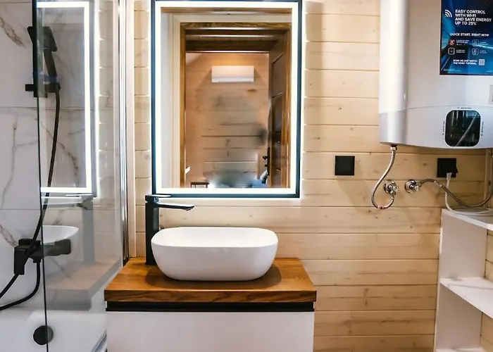 Northern Lights Tiny House * Kvaloya