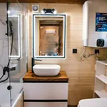 Northern Lights Tiny House * Kvaloya